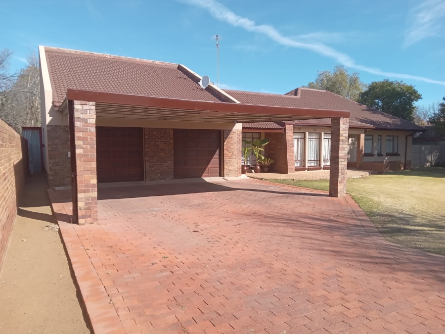 3 Bedroom Property for Sale in St Helena Free State